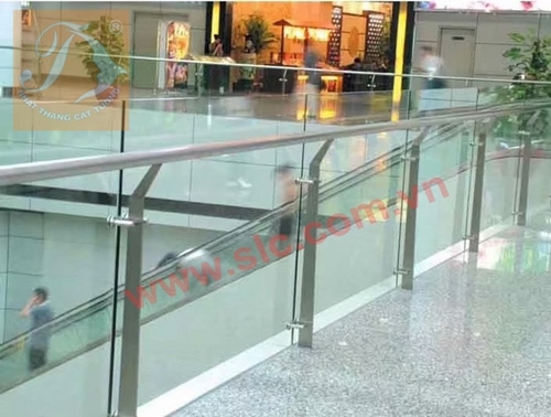 Phân loại lan can kính, ưu nhược điểm của lan can kính cường lực