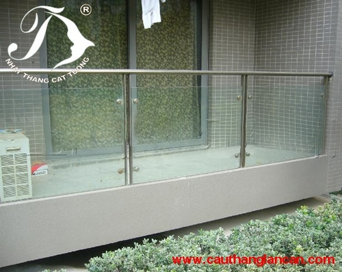 Lan can kính 030514008