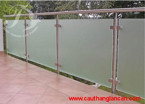 Lan can kính 030514019