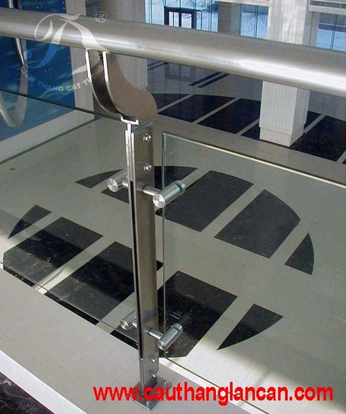 Lan can kính 030514045