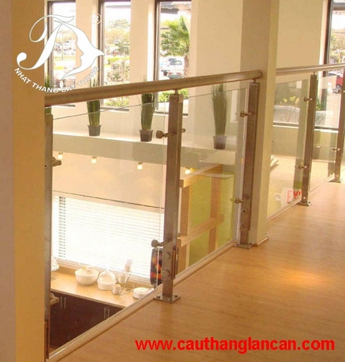 Lan can kính 030514062