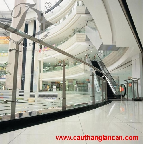 Lan can kính 030514064